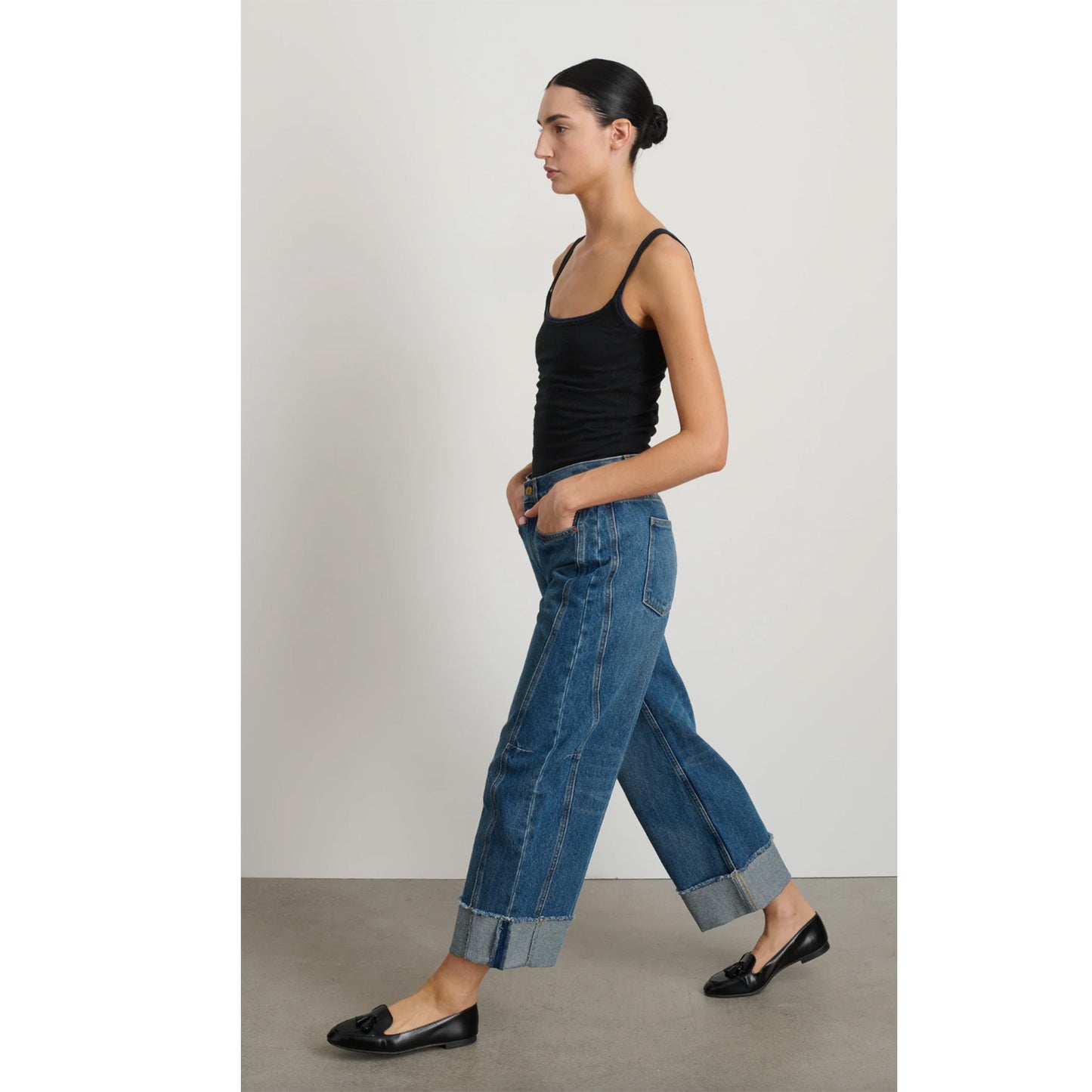 Cuffed Lasso Jean in Vista Blue