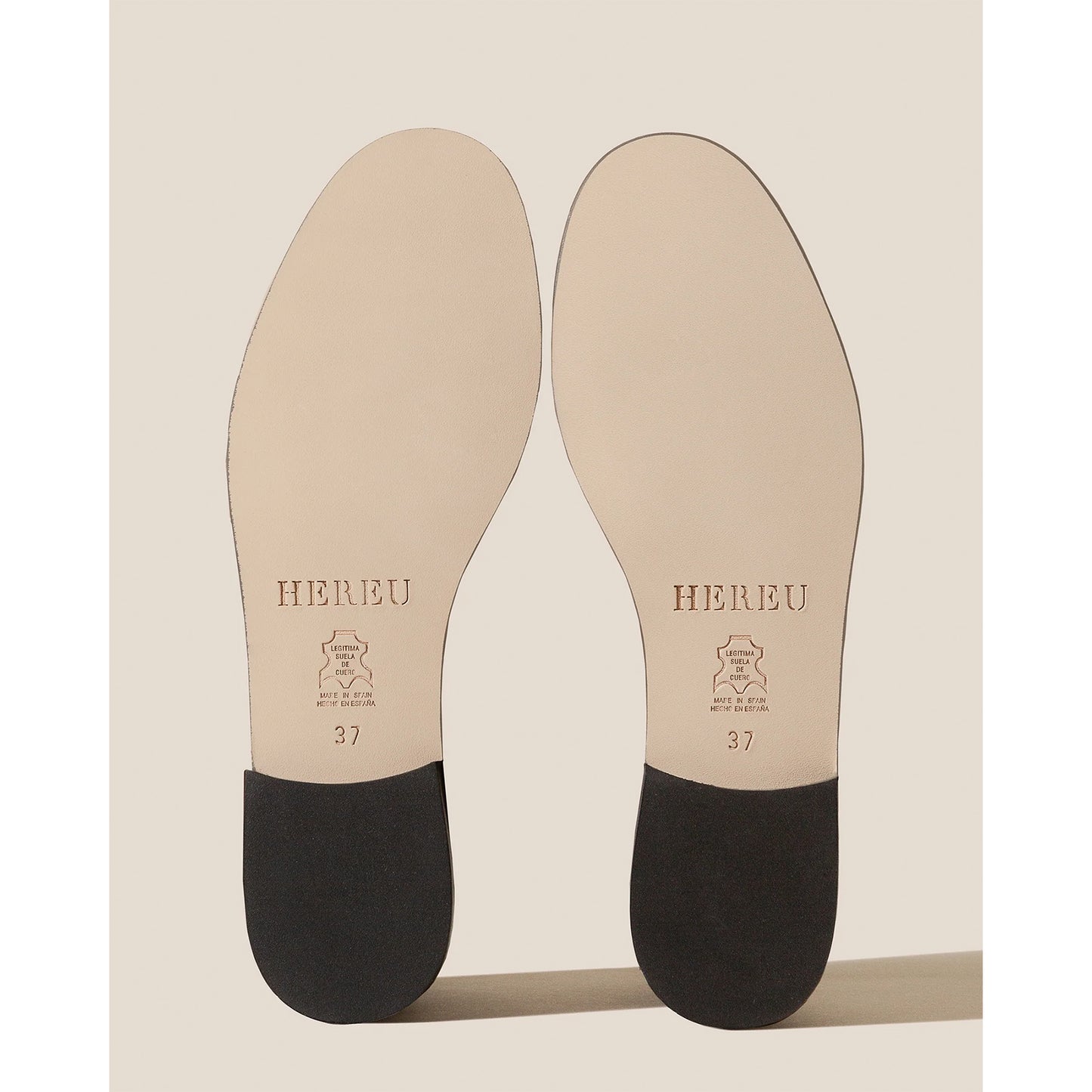 Juliol Winter Supple Shiny in Black