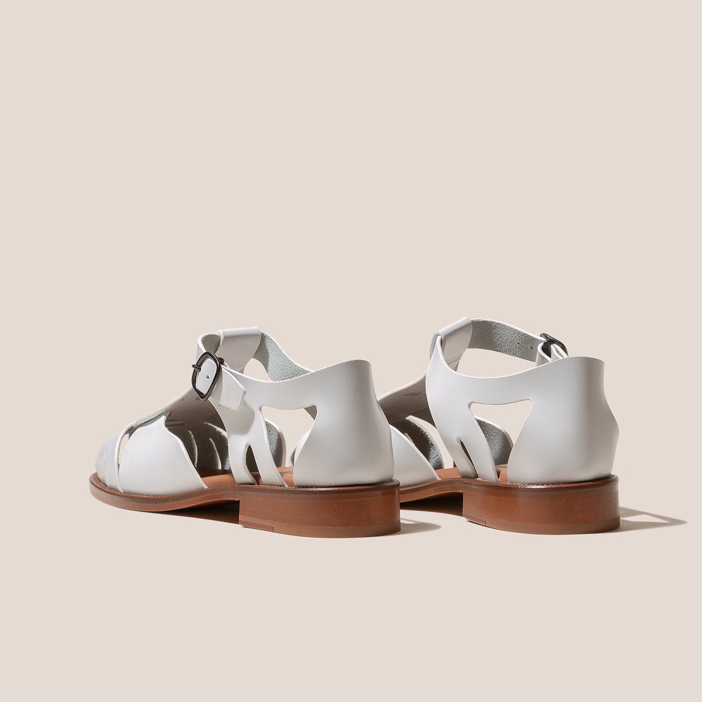 Pesca Sandal in White