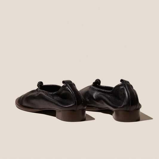 Puntera Mid Heel in Black