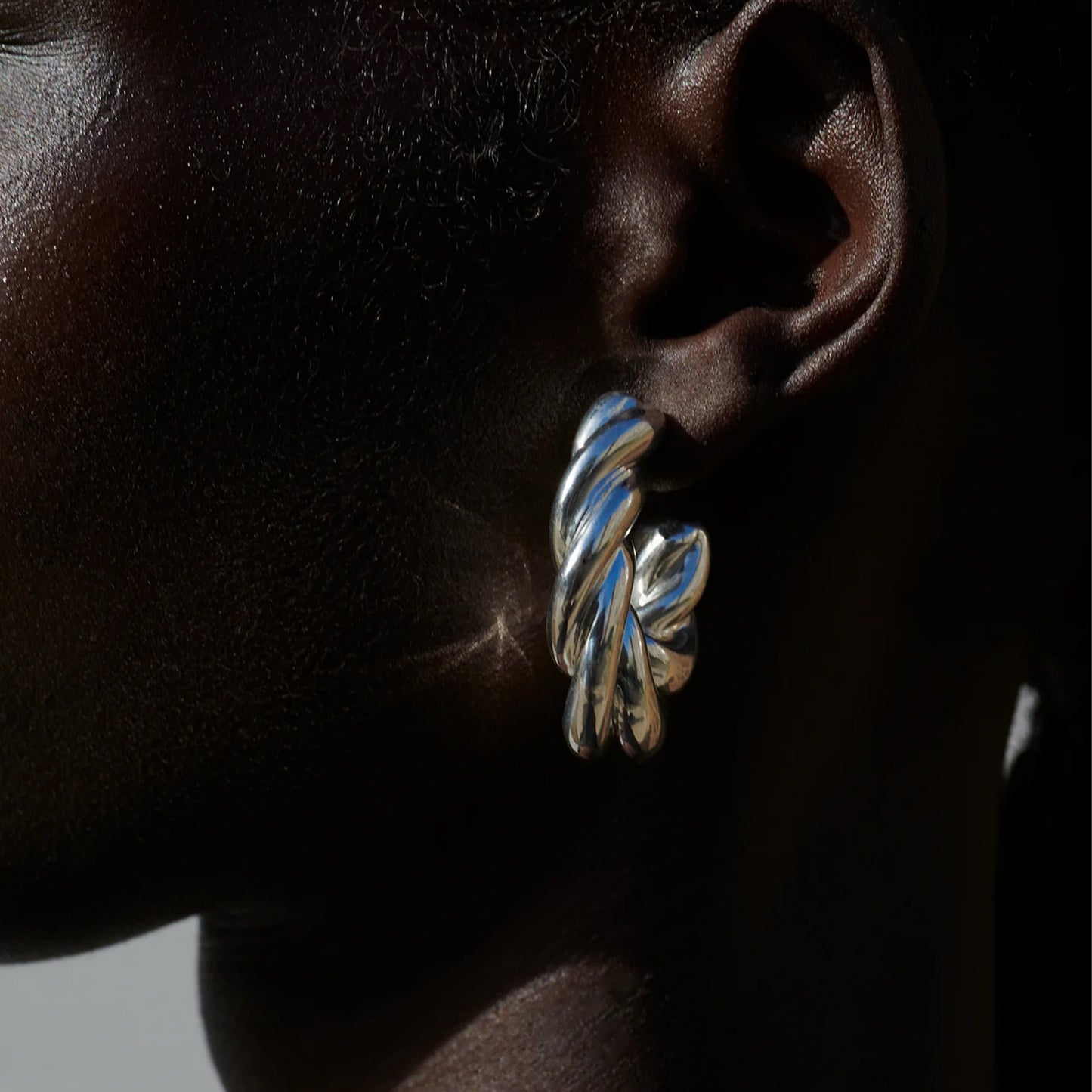 YOWYOW Earrings