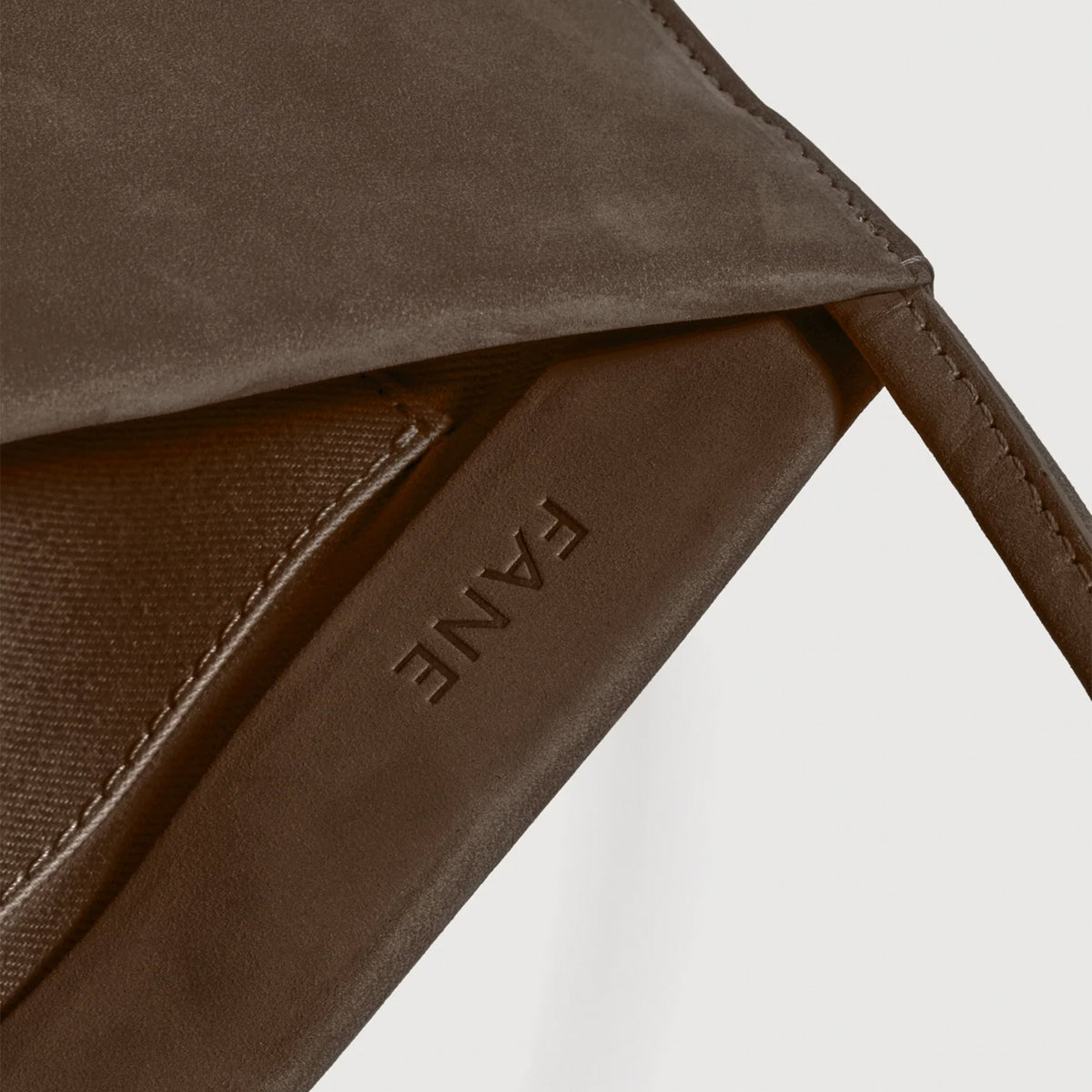 Bra Bag in Brule Nubuck