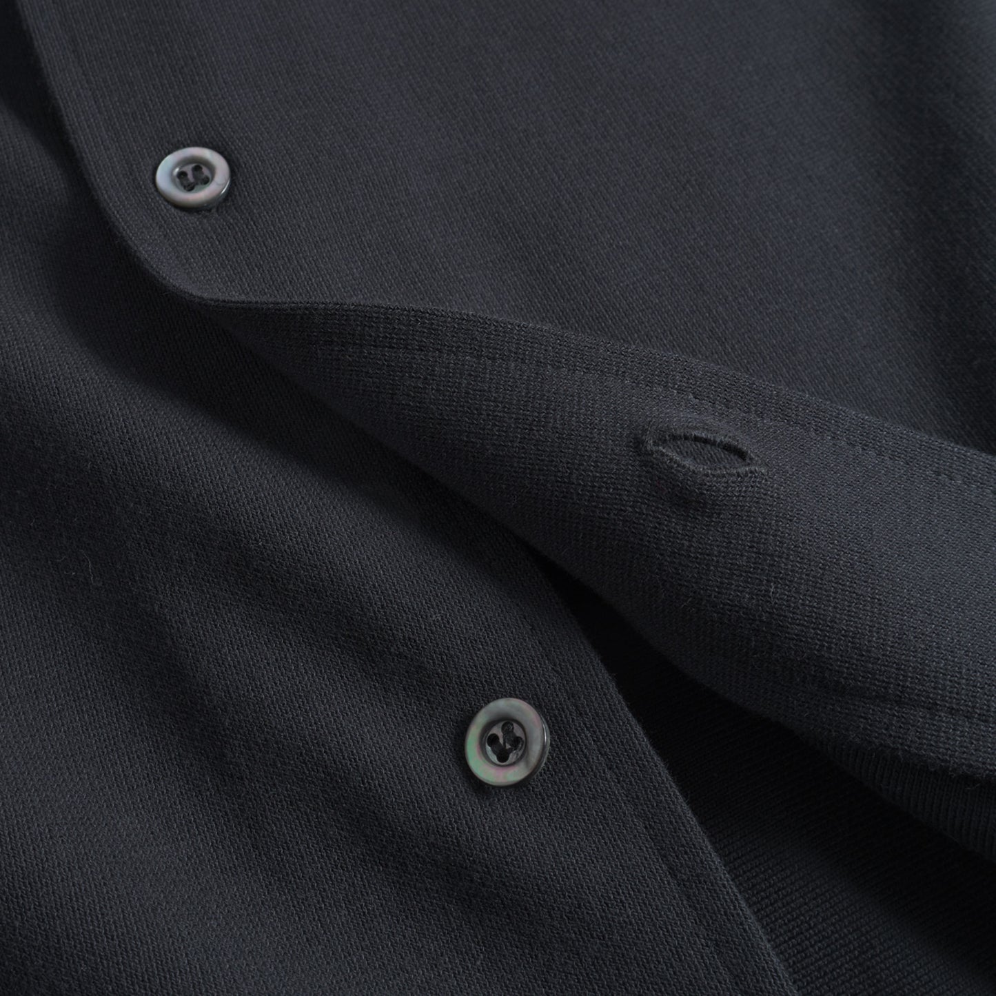 Coral S/S Shirt in Charcoal