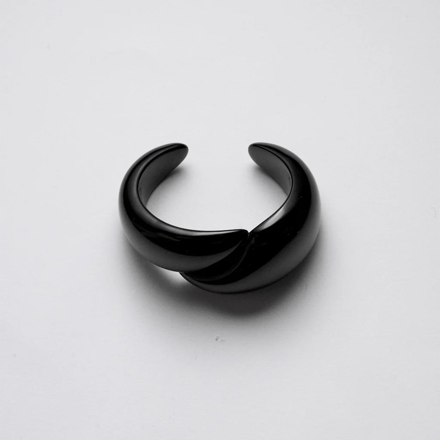 DOWDOW Bracelet in Black Resin