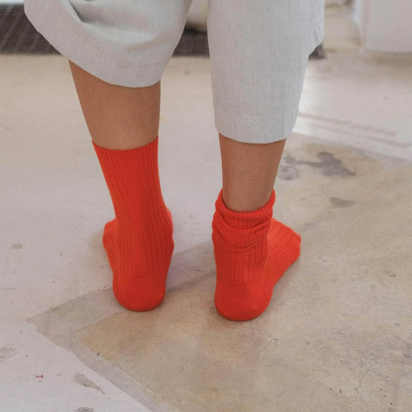 Rib Over Ankle Sock in Bill Red