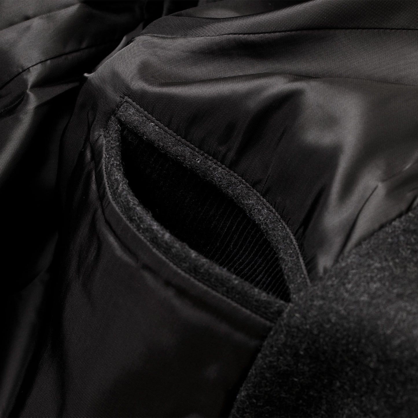 Utile Jacket Wool in Charcoal