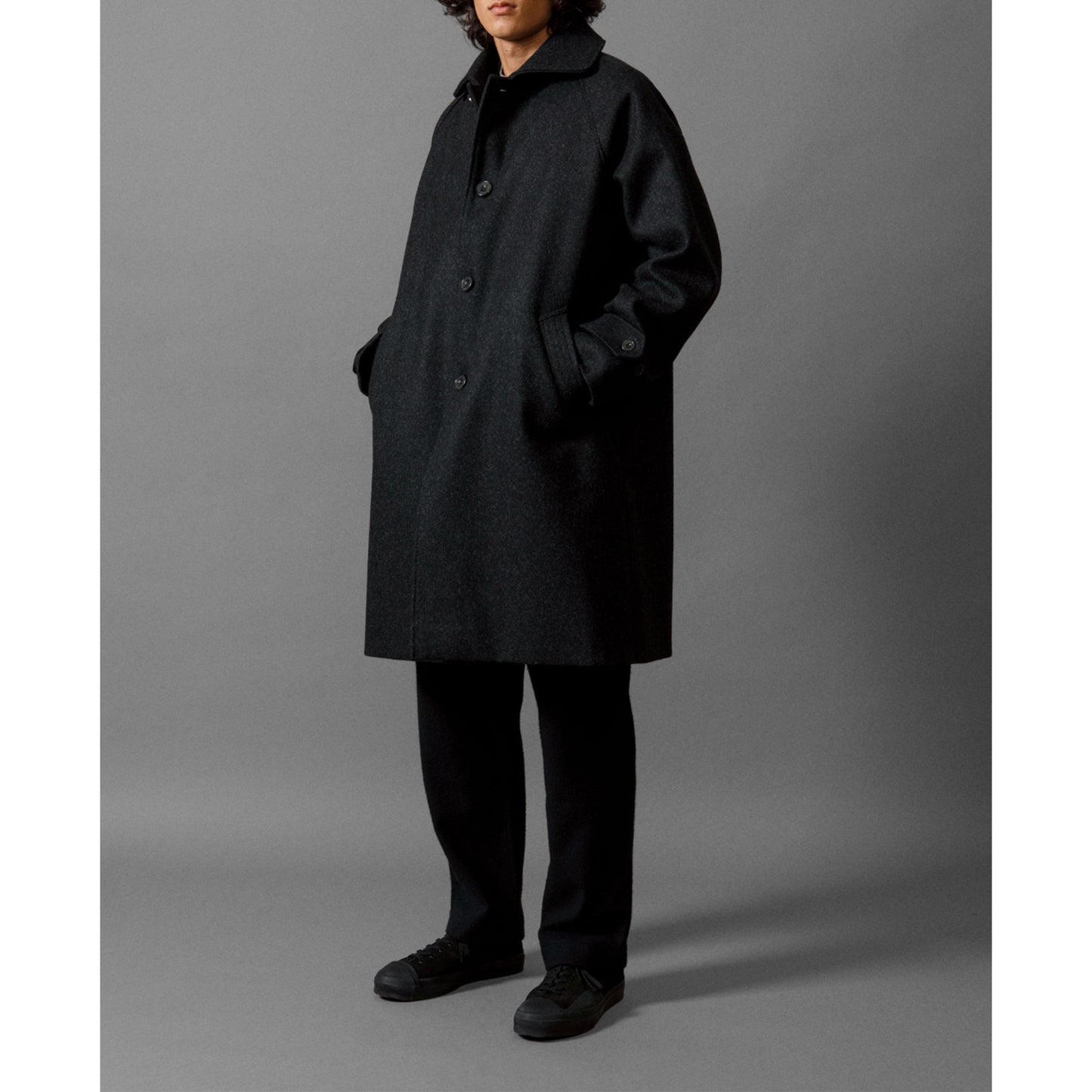 Utile Jacket Wool in Charcoal