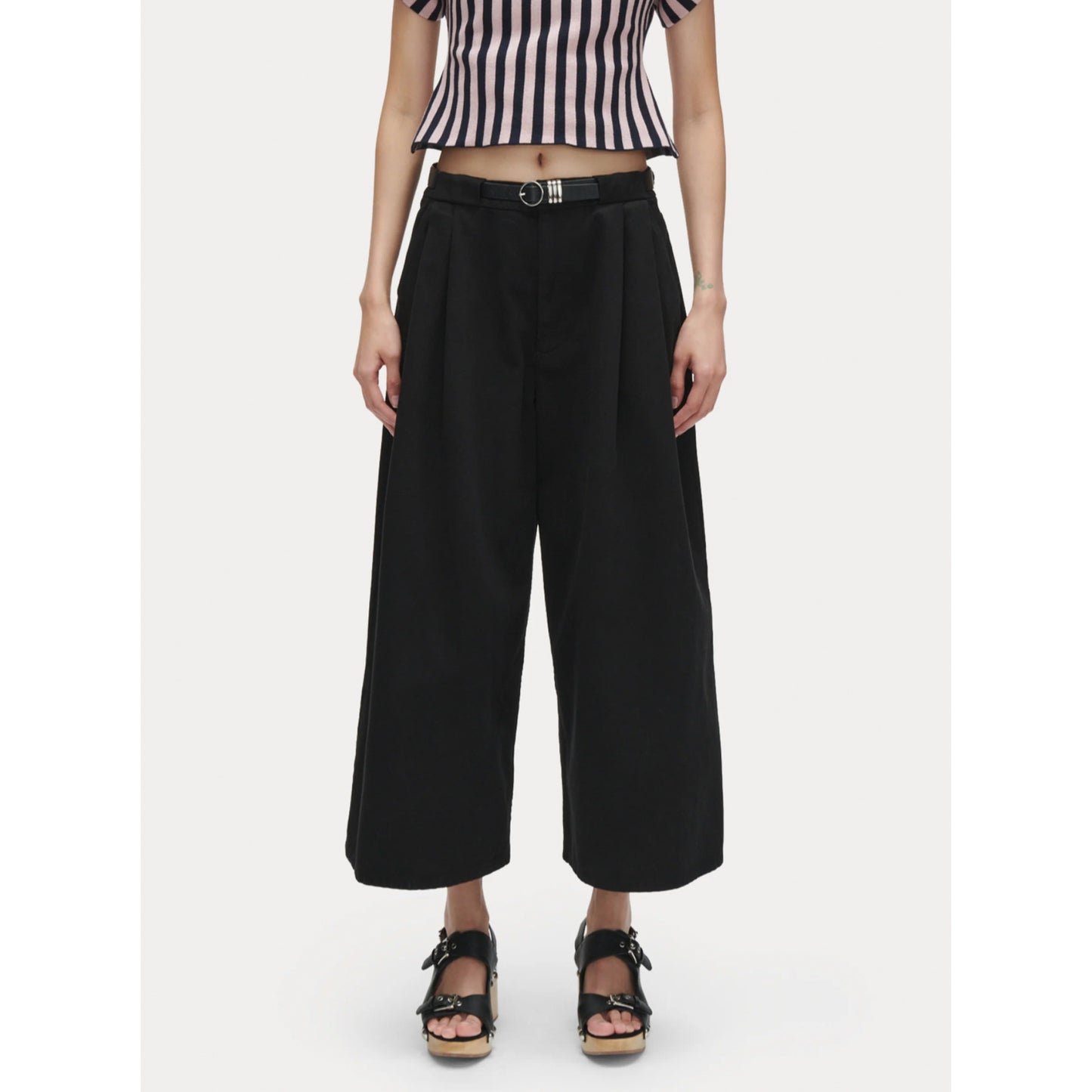 Wolcott Pant in Black
