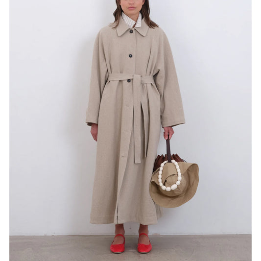 Japanese Flax Cotton Gabardine Wickham Trench in Oatmeal